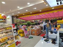 空转4.8万140平百货零食店转让